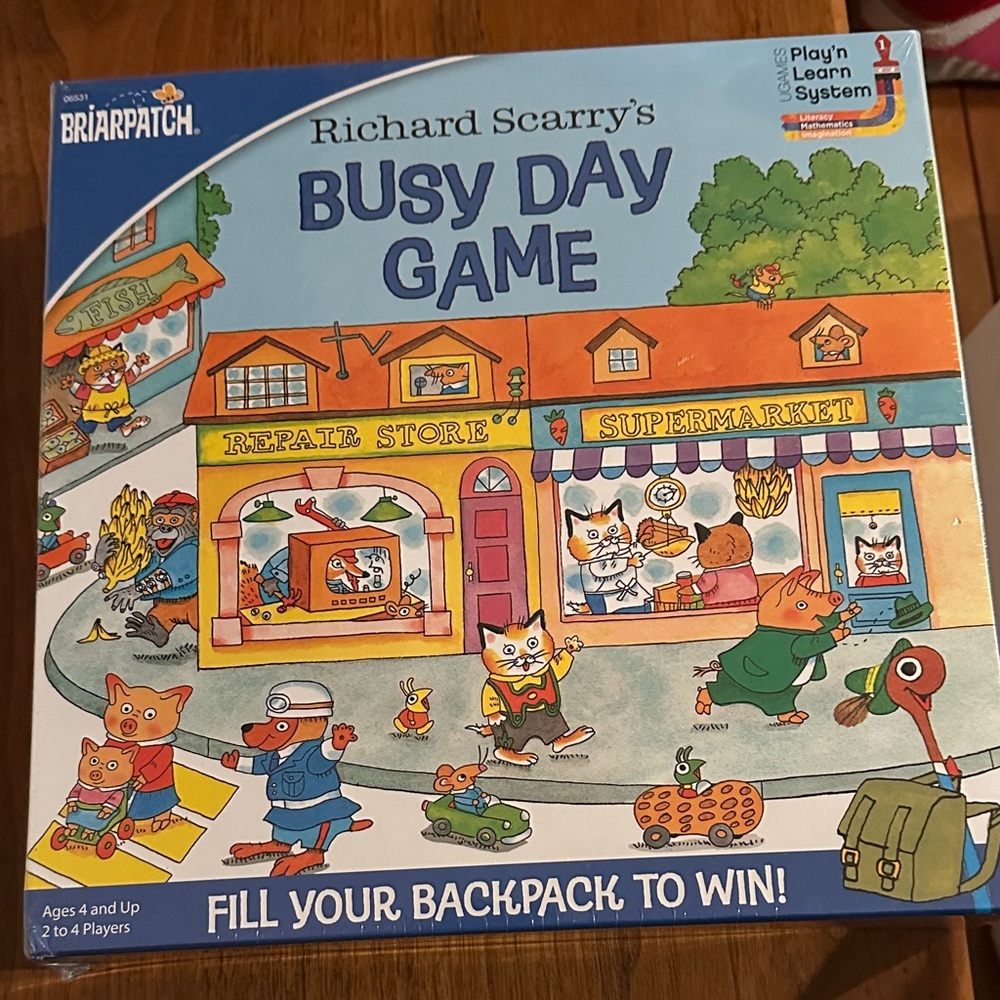 Richard Scarry's Busy Day Game - Vibrant Family Adventure